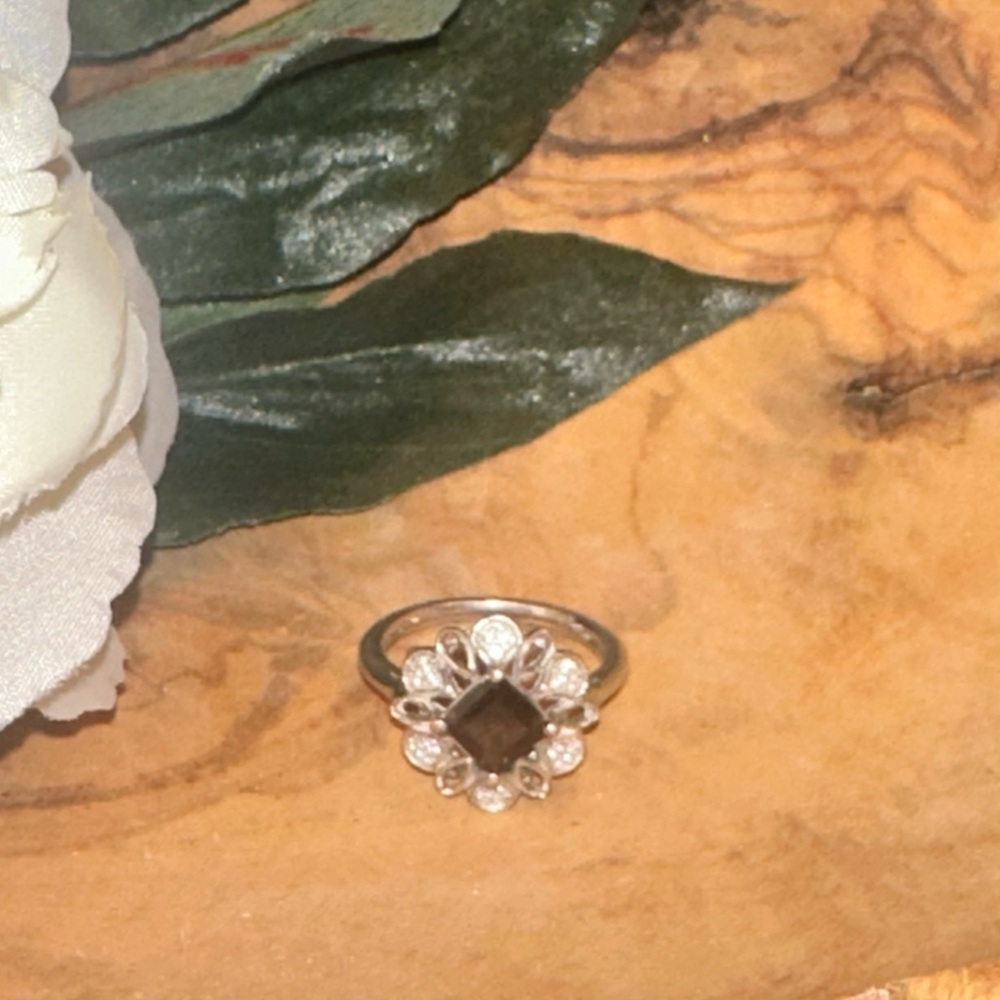 Sterling silver and Smokey quartz ring